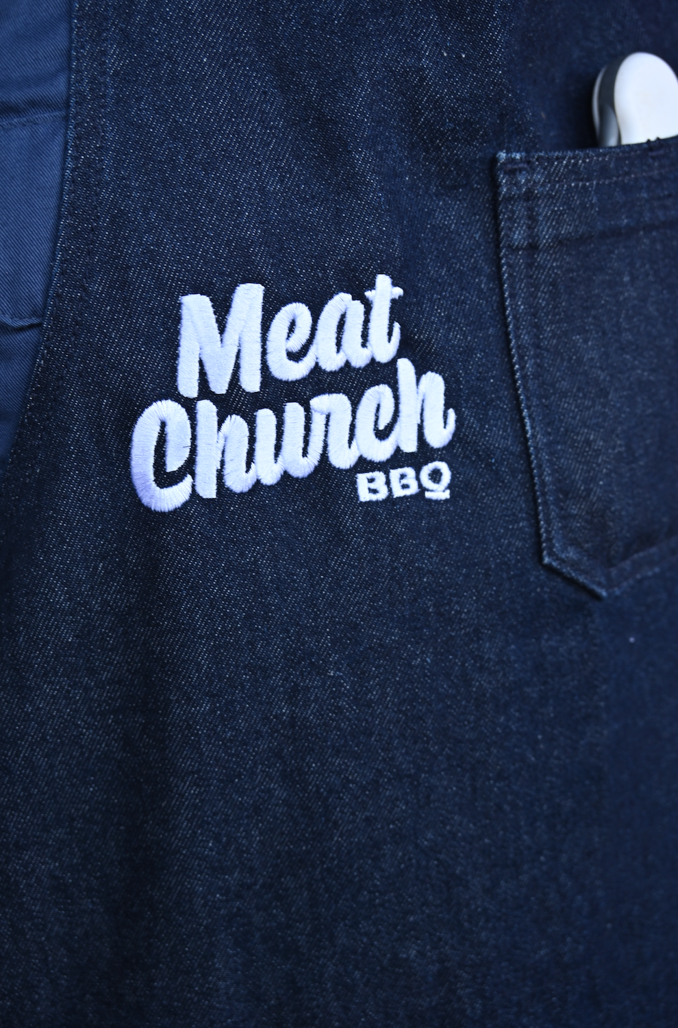 hedley-and-bennett-meat-church-apron-navy-v4 Screenshot_2024-07-03_at_2.52.19_PM.png